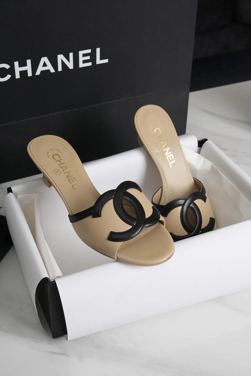 Chanel 26S Panda Apricot Kitten Heels 298594