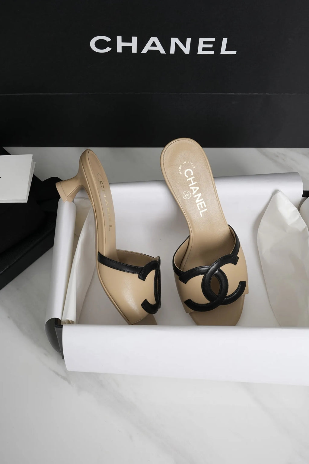 Chanel 26S Panda Apricot Kitten Heels 298594