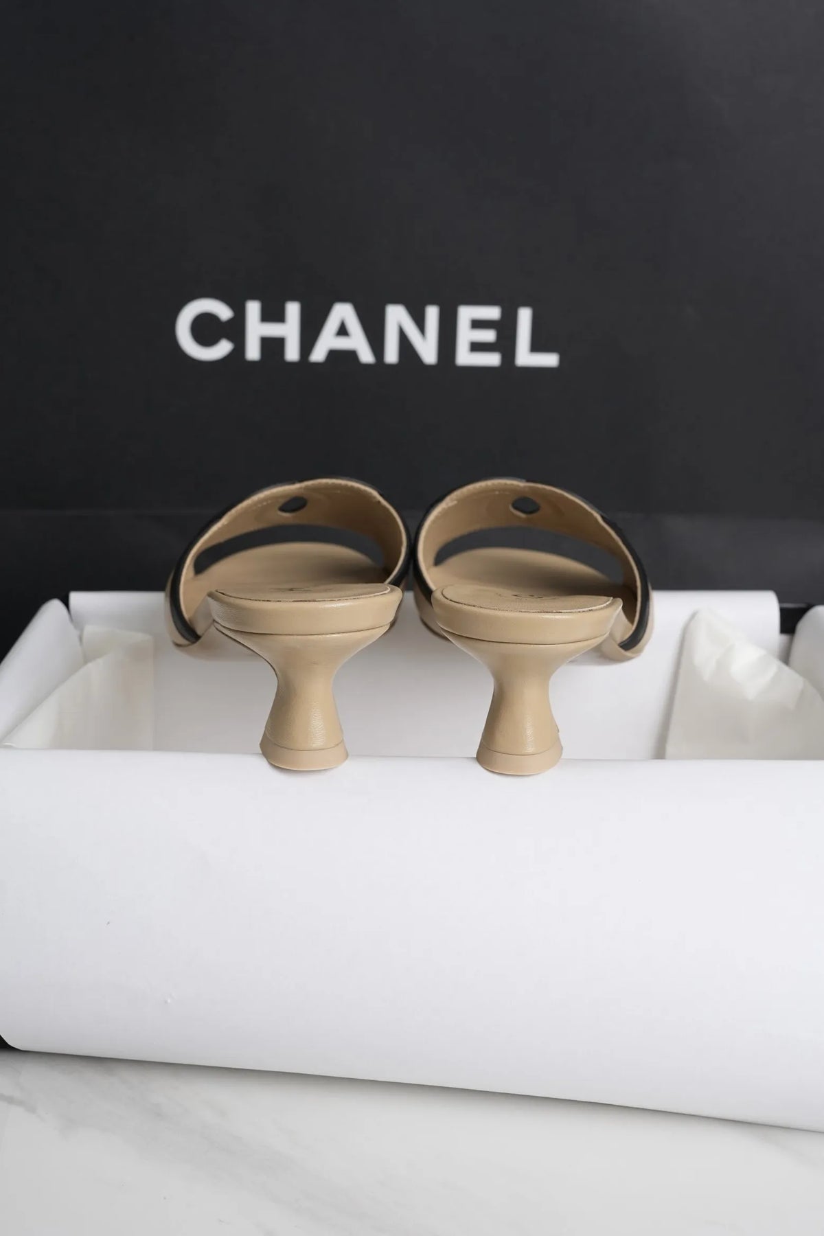 Chanel 26S Panda Apricot Kitten Heels 298594
