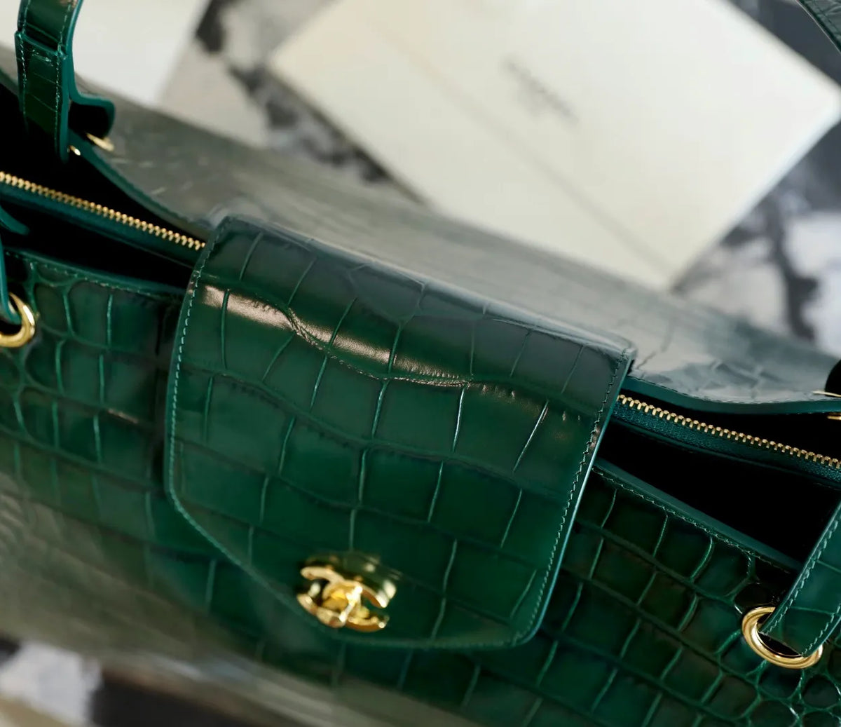 Chanel 26SS Large Shopping Bag Leather C-053