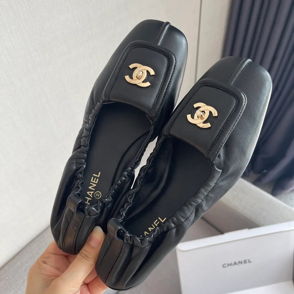 Chanel 26SS Women's Pleated Leather Ballet Flats
