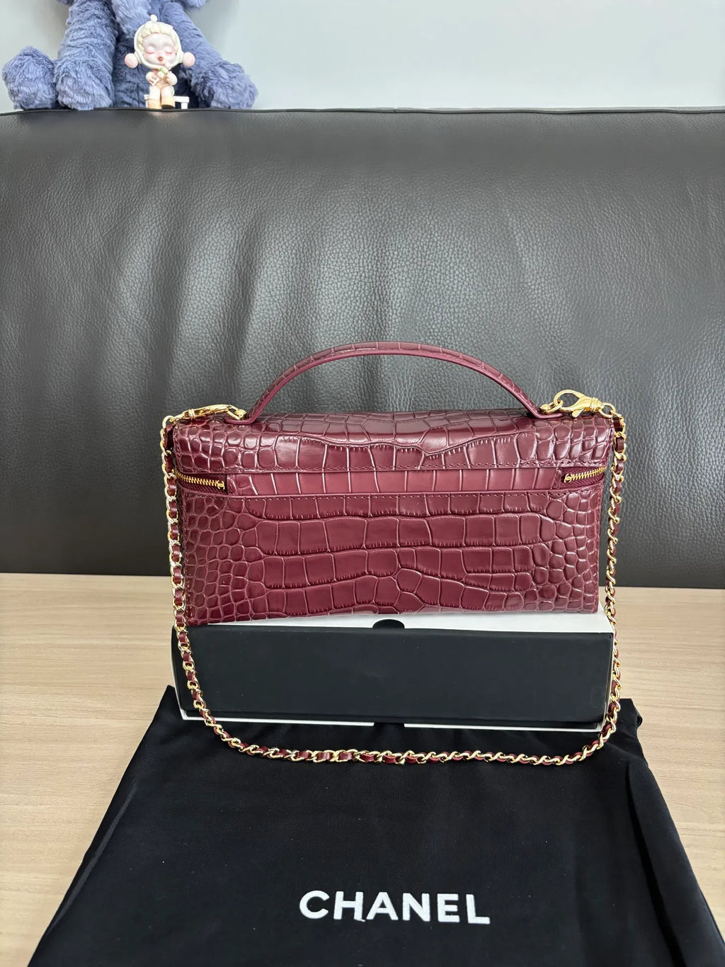 Chanel 5438 Maroon 700