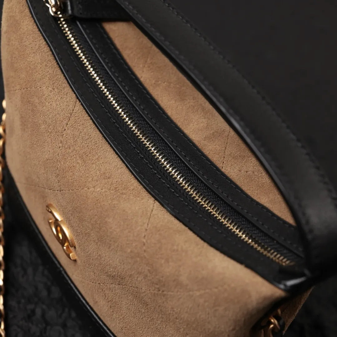 CHANEL Bag 198840