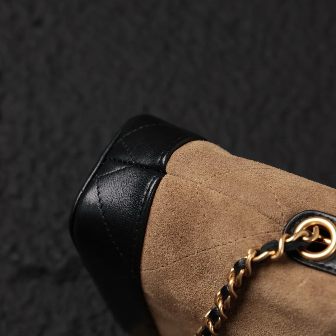 CHANEL Bag 198840