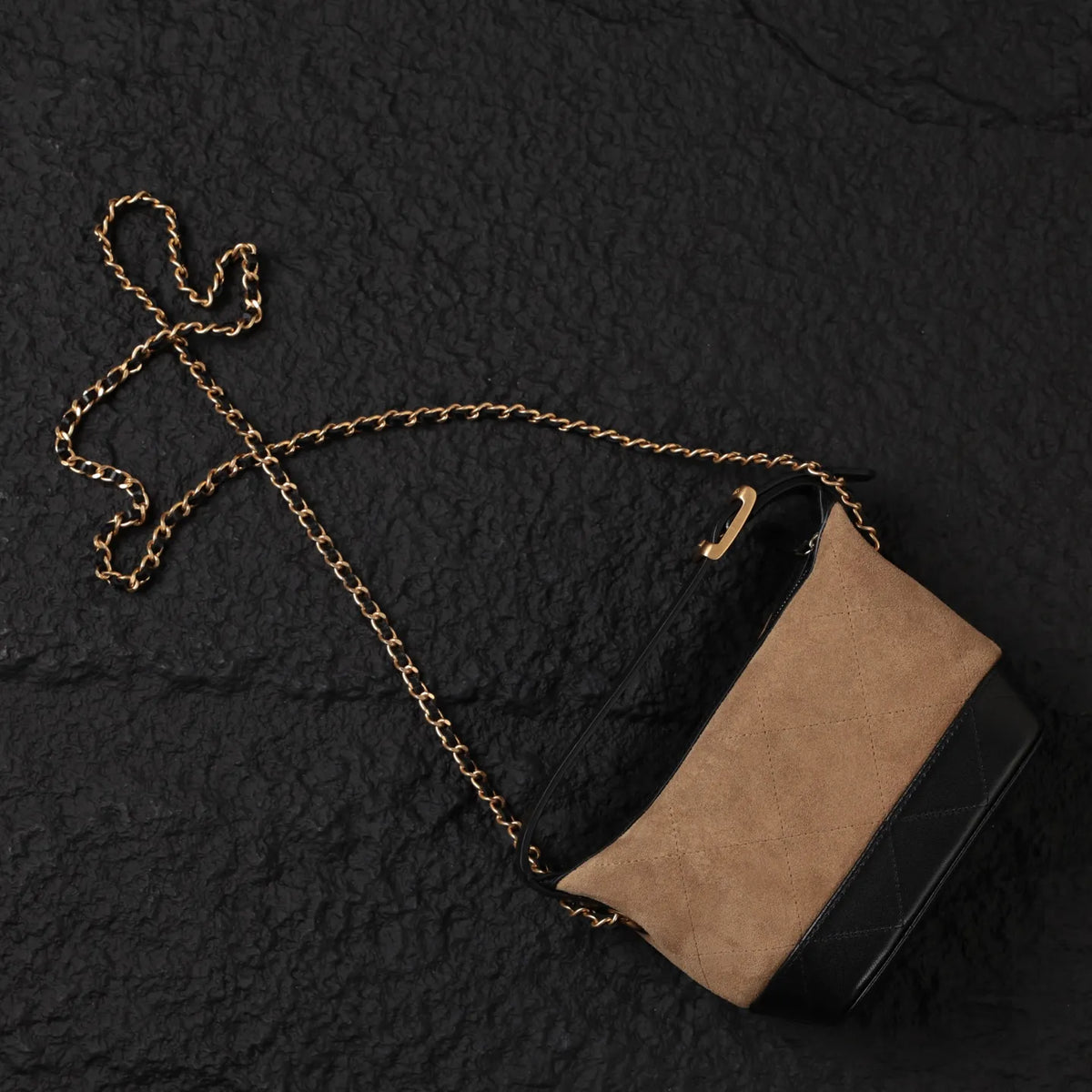 CHANEL Bag 198840