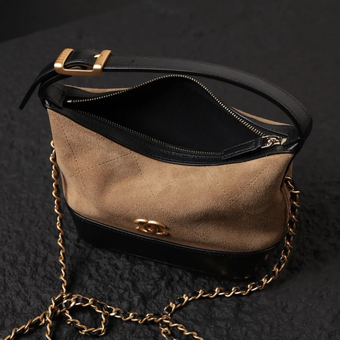 CHANEL Bag 198840