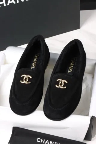 Chanel Black Plush Loafers 305030