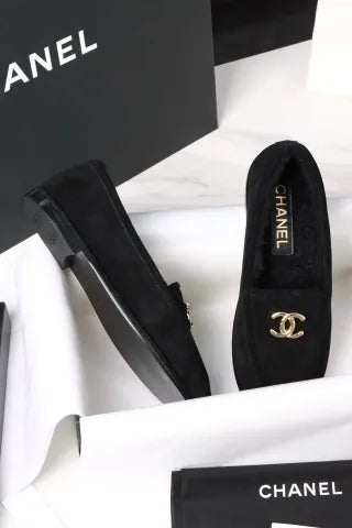 Chanel Black Plush Loafers 305030