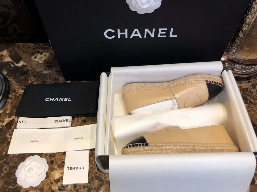 Chanel Classic Apricot Fisherman Shoes 543490