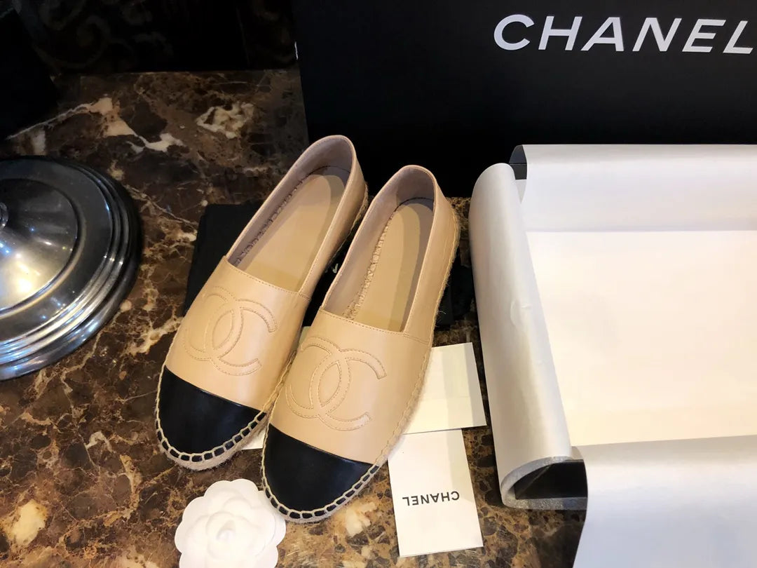 Chanel Classic Apricot Fisherman Shoes 543490
