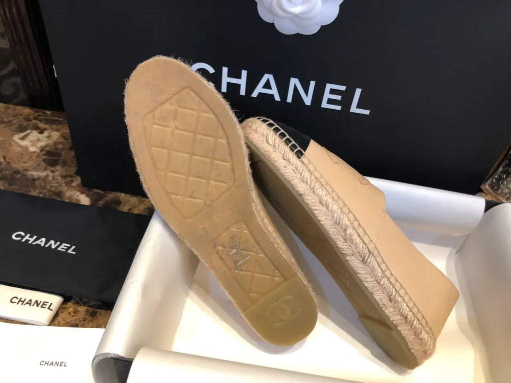 Chanel Classic Apricot Fisherman Shoes 543490