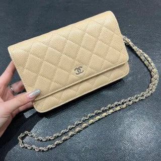 Ch@nel Classic Diamond-Quilted Caviar Leather Crossbody Bag 139911