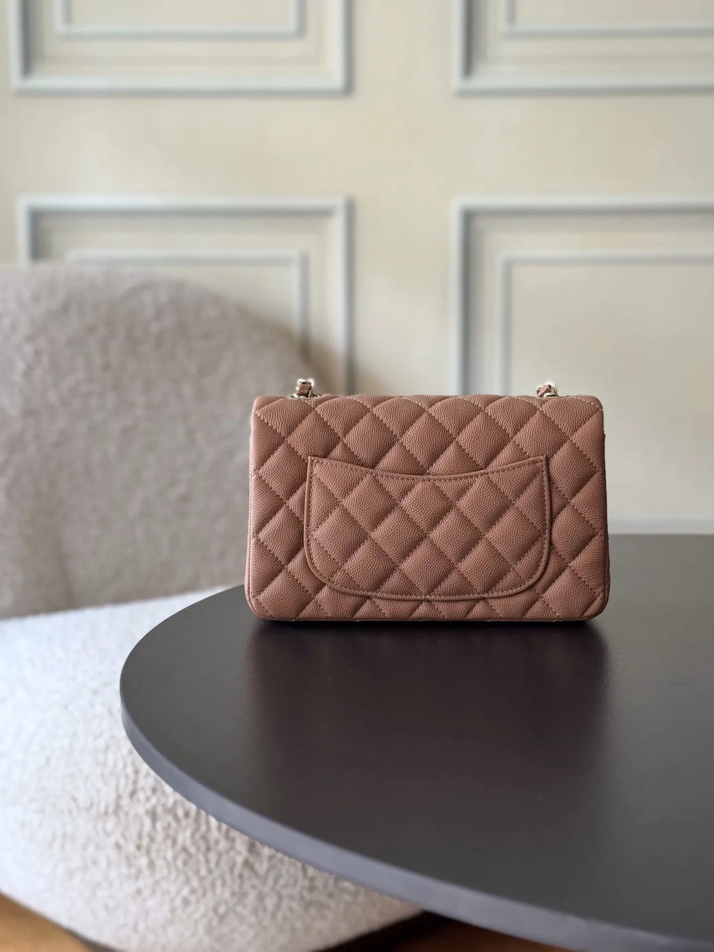 CHANEL Classic Flap Bag