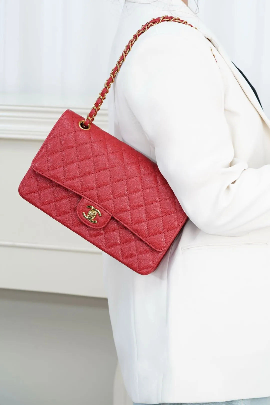 CHANEL Classic Flap Bag