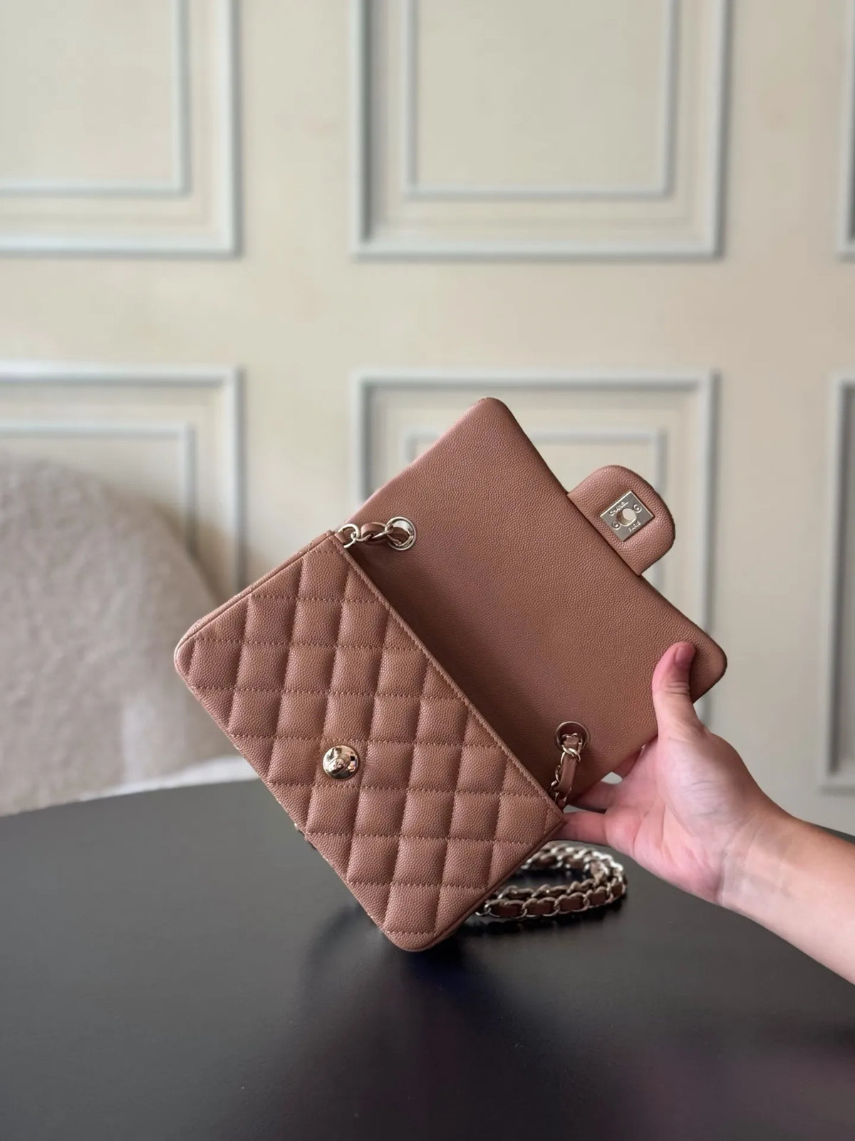 CHANEL Classic Flap Bag