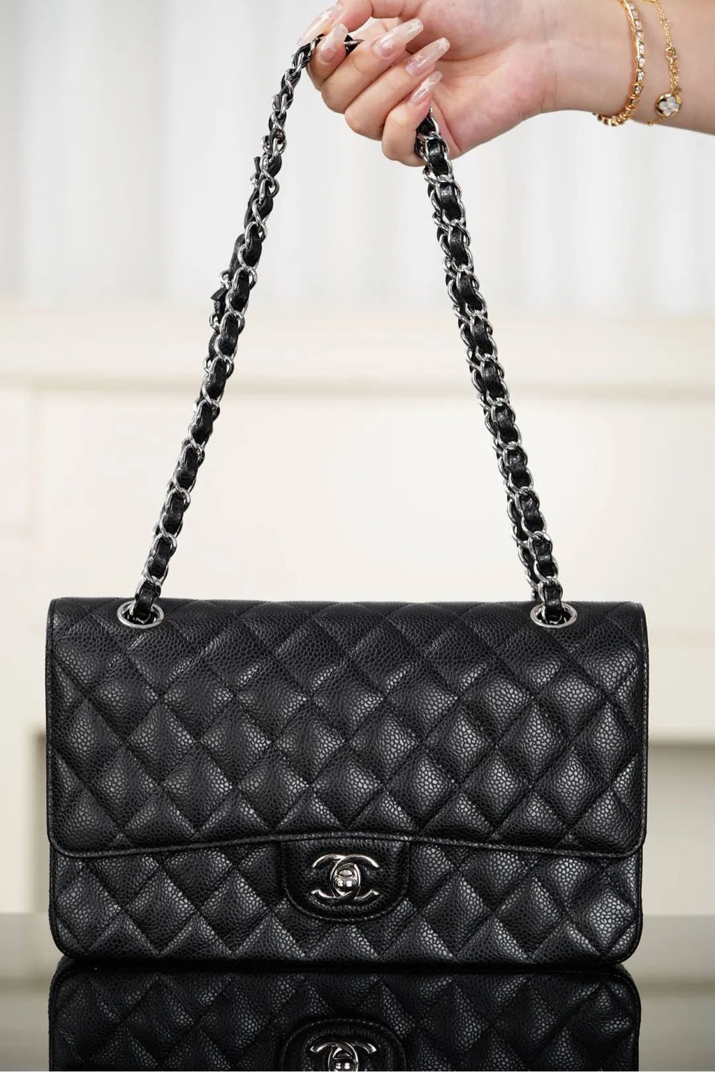CHANEL Classic Flap Bag 9.8 in