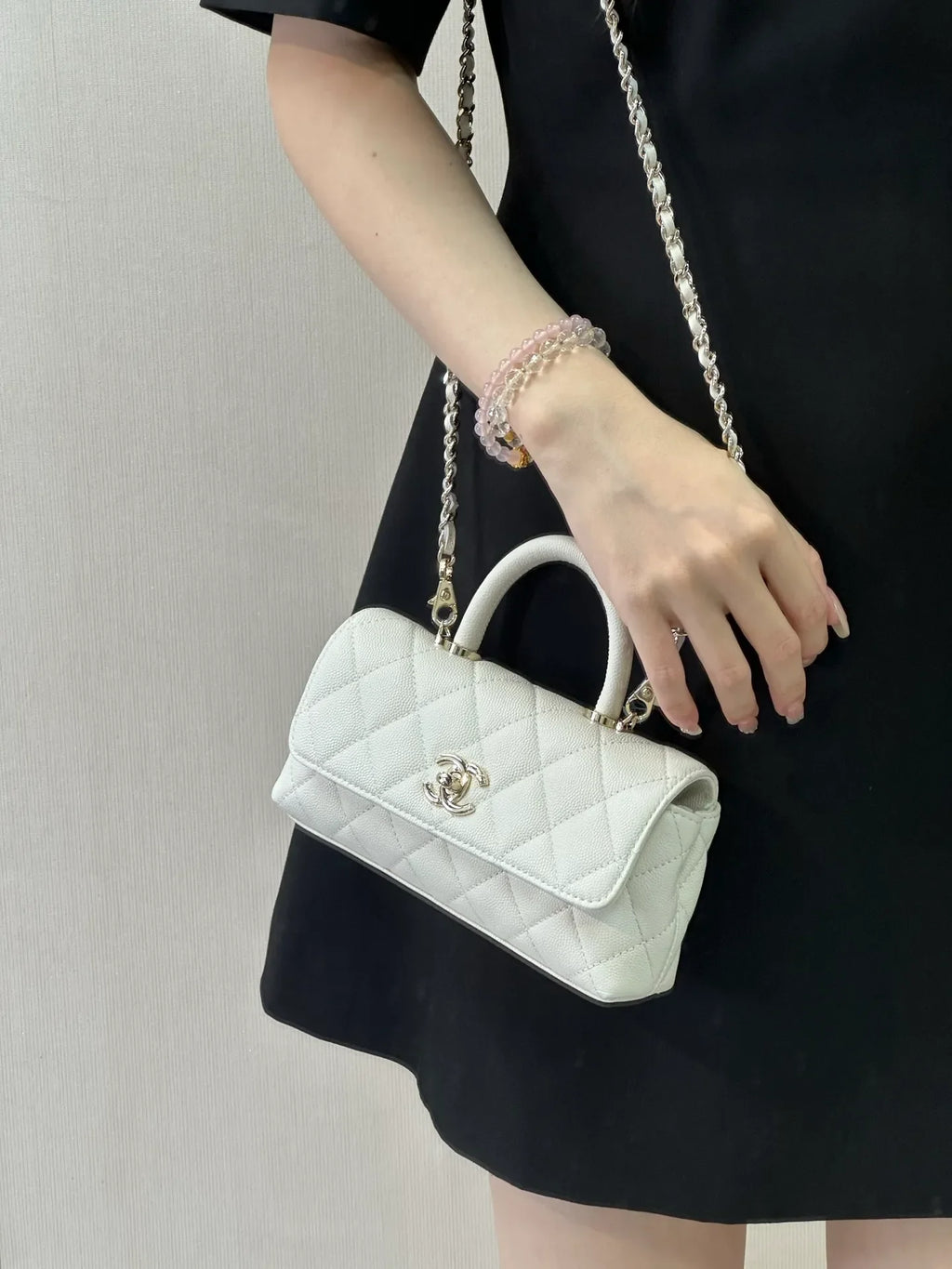 CHANEL Coco Handle Baguette Bag
