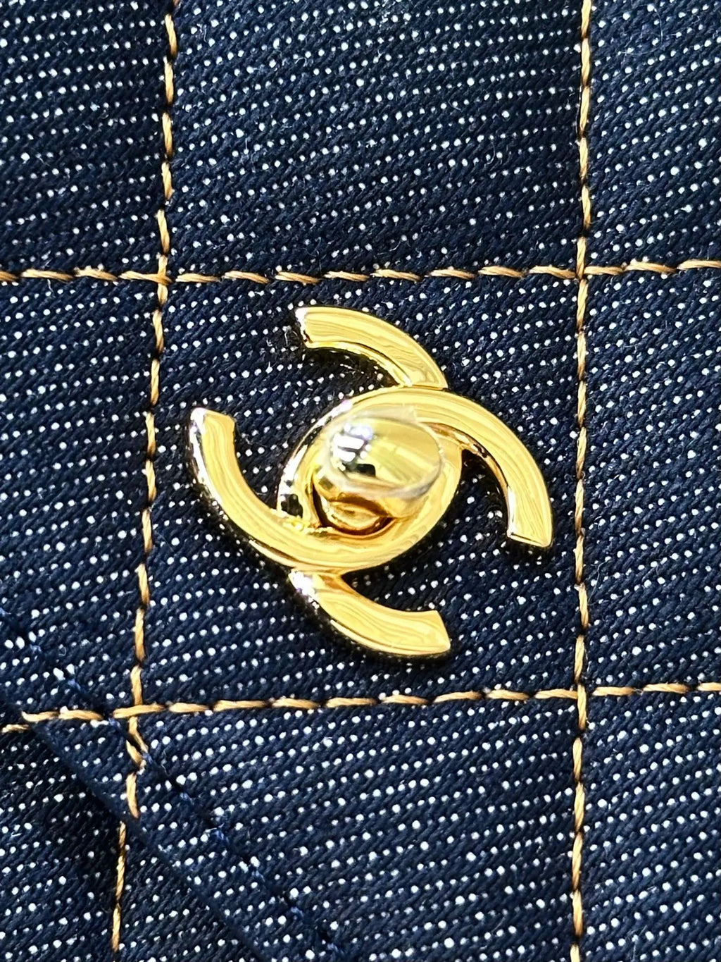 CHANEL Denim WOC
