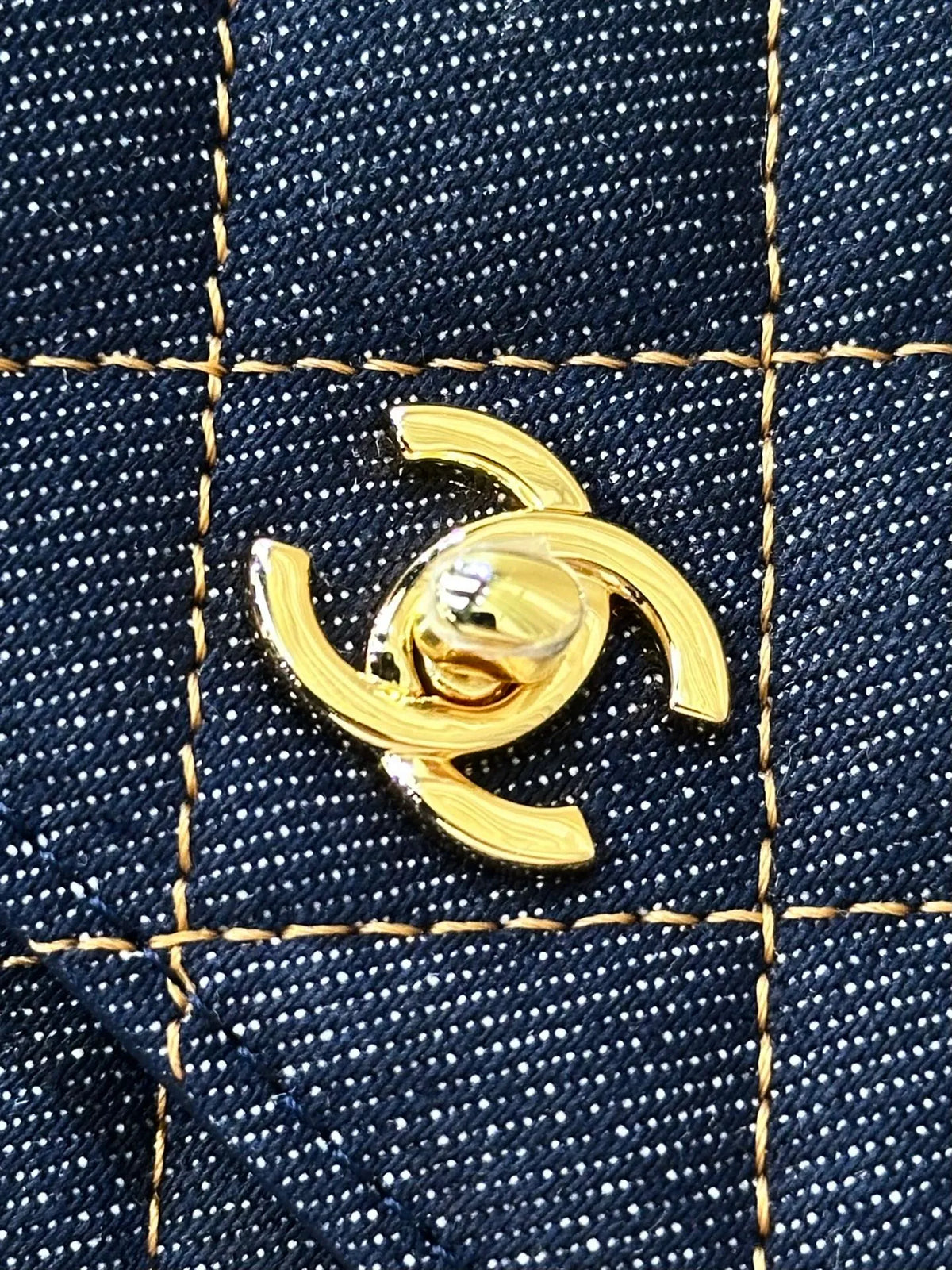 CHANEL Denim WOC