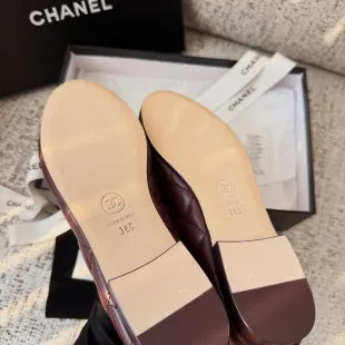CHANEL Diamond Grid Flat Shoes