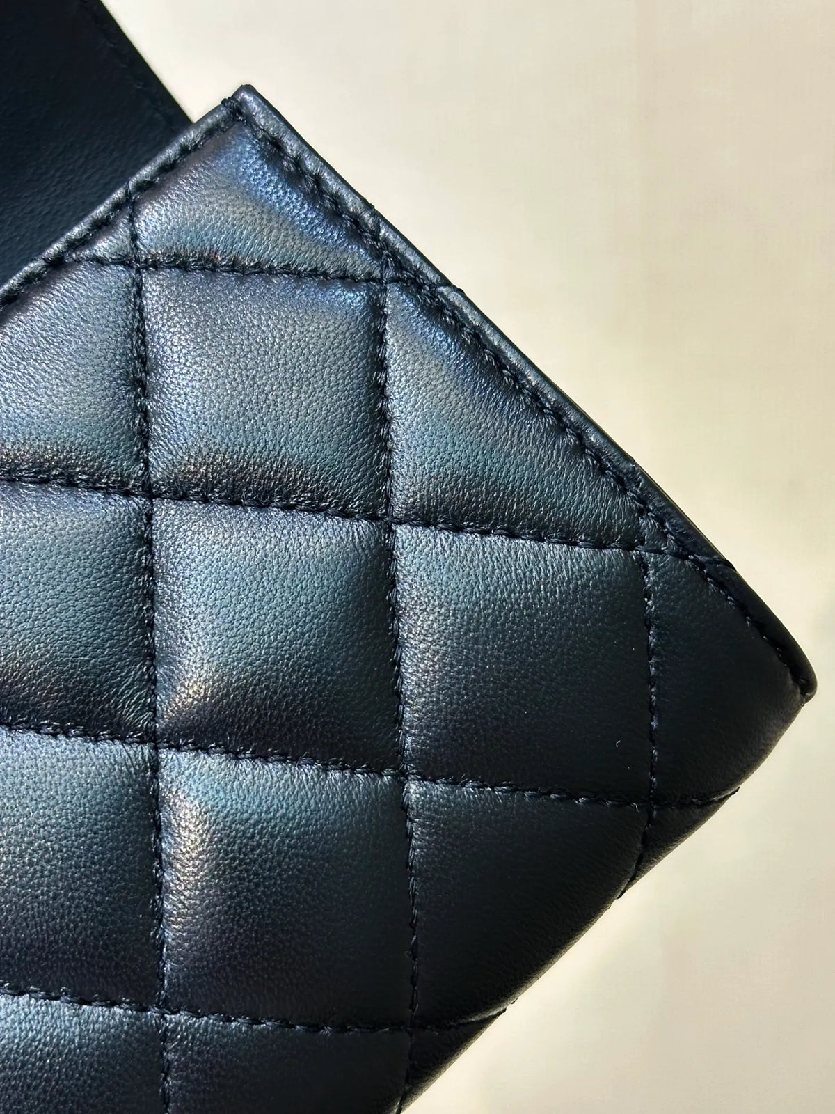 CHANEL Kelly Baguette Bag