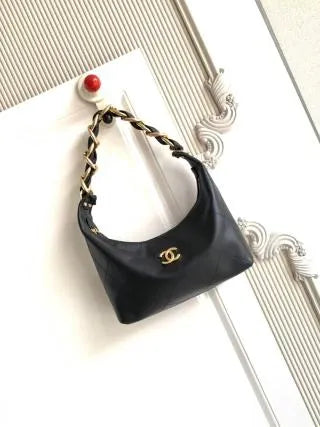 Chanel New Hobo Underarm Handbag Leather AS5837