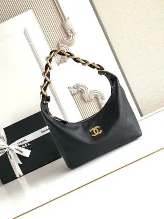 Chanel New Hobo Underarm Handbag Leather AS5837