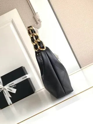 Chanel New Hobo Underarm Handbag Leather AS5837