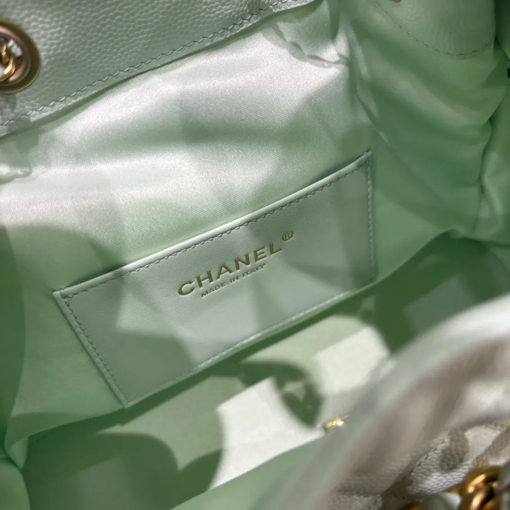 Ch@nel Runway Hippie Chain Closure Hobo Bag 139900