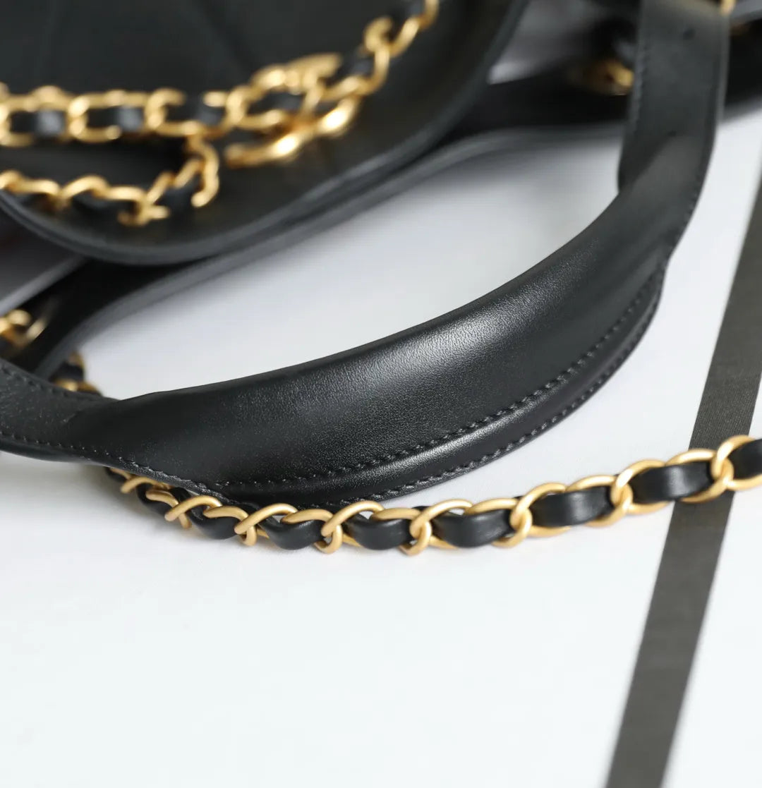 CHANEL Shoulder Bag