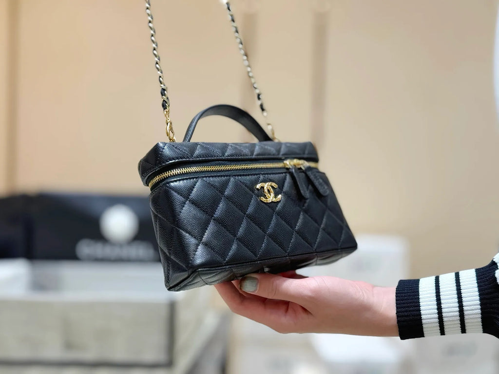 CHANEL Vanity Case AP5020