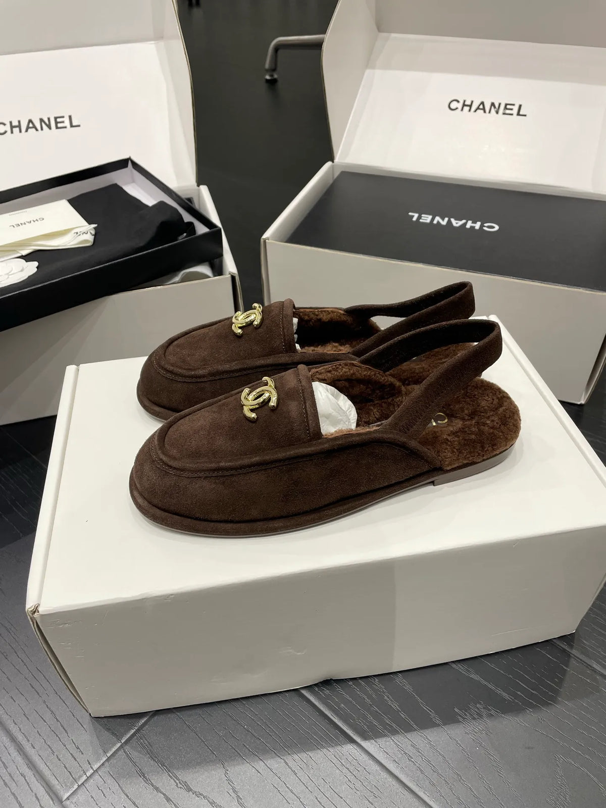 Chanel Women's 25A Teddy Loafer Mules Shearling 340625