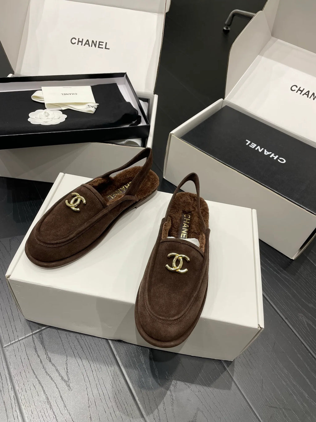 Chanel Women's 25A Teddy Loafer Mules Shearling 340625