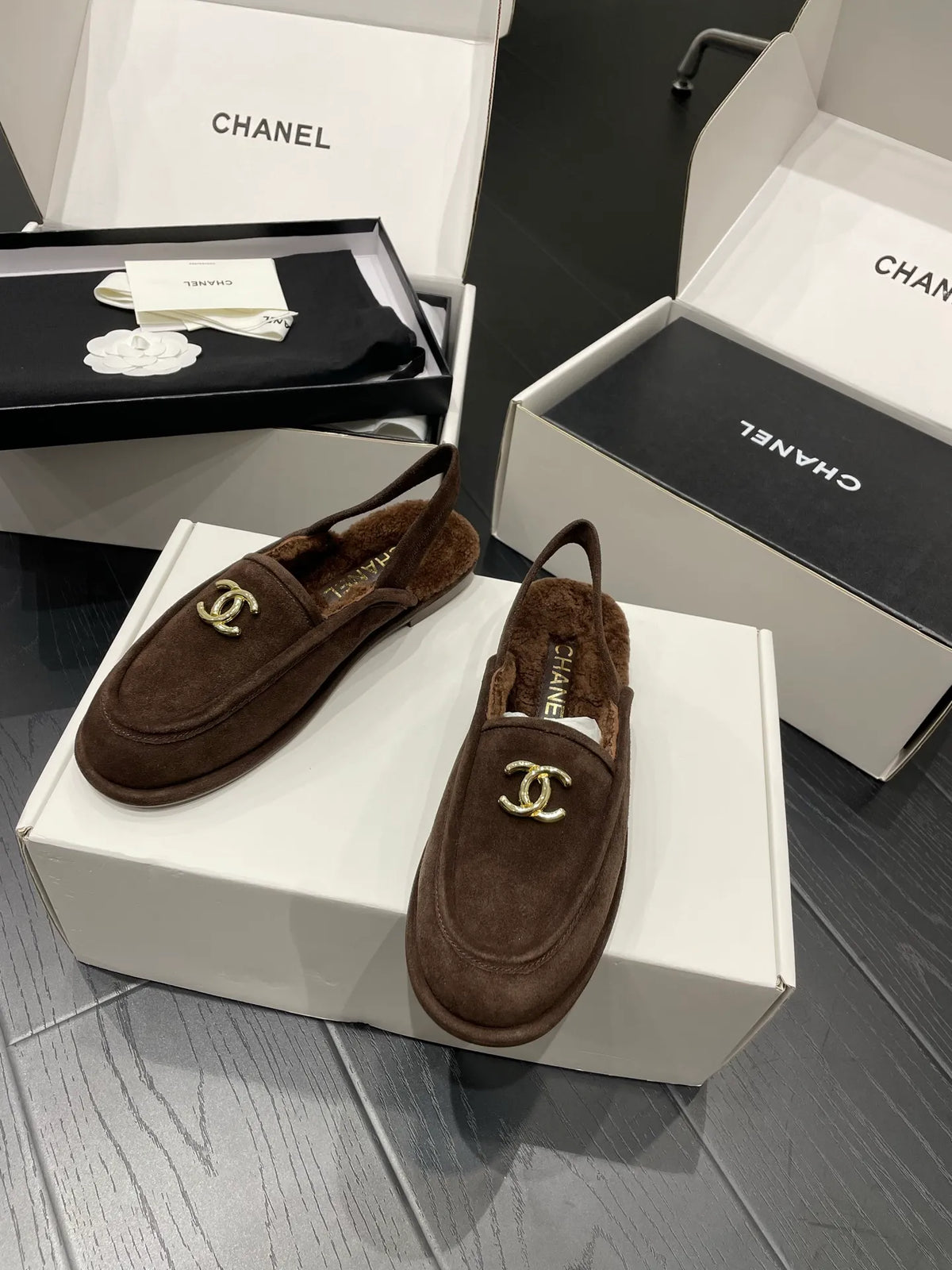 Chanel Women's 25A Teddy Loafer Mules Shearling 340625