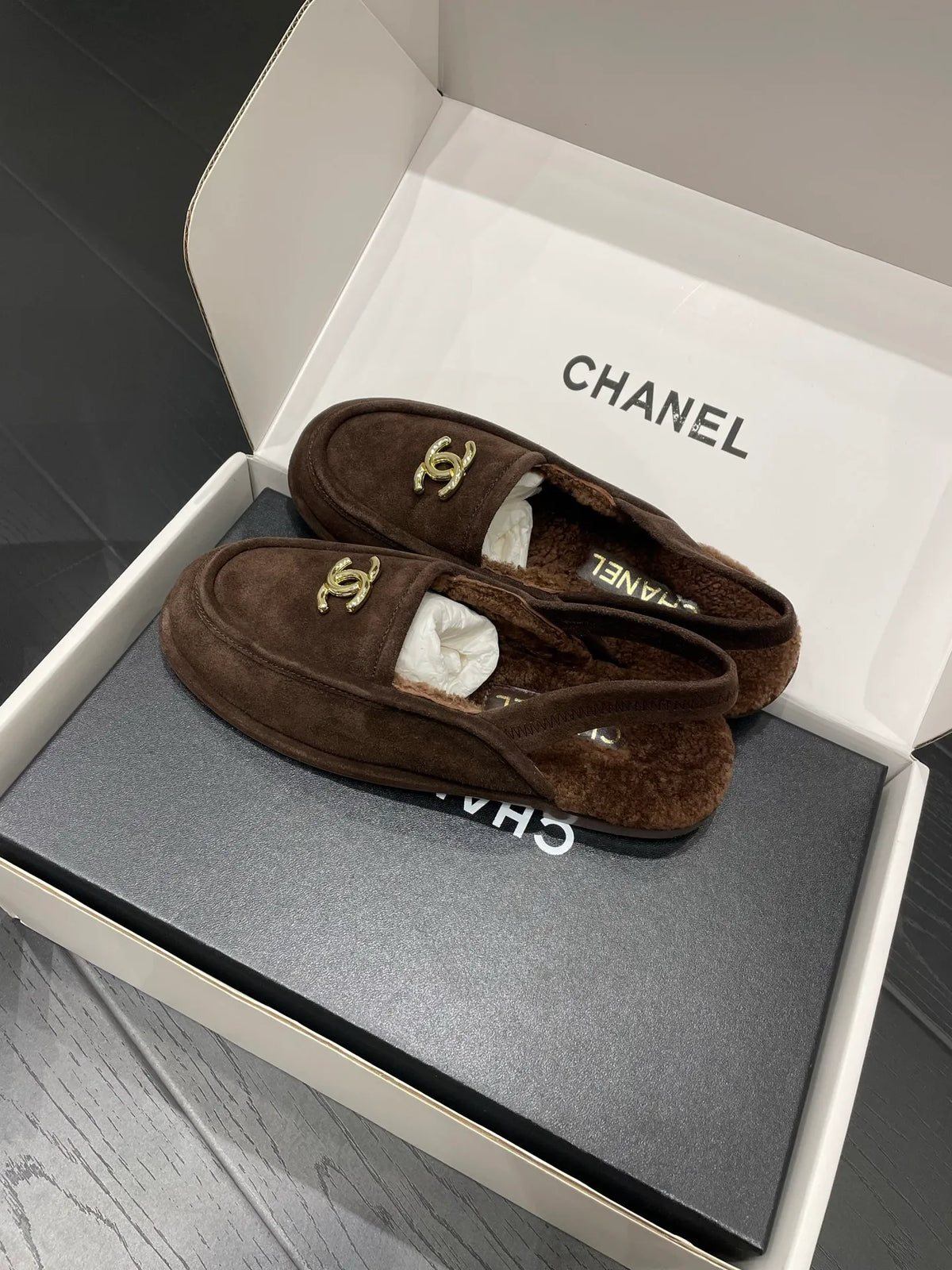 Chanel Women's 25A Teddy Loafer Mules Shearling 340625