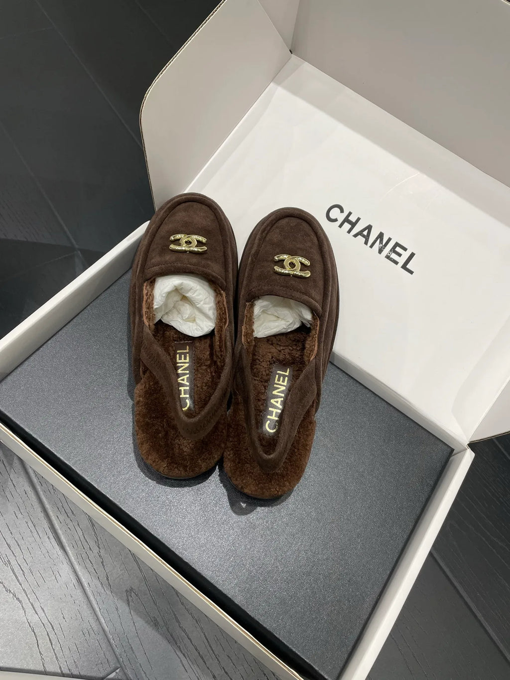 Chanel Women's 25A Teddy Loafer Mules Shearling 340625