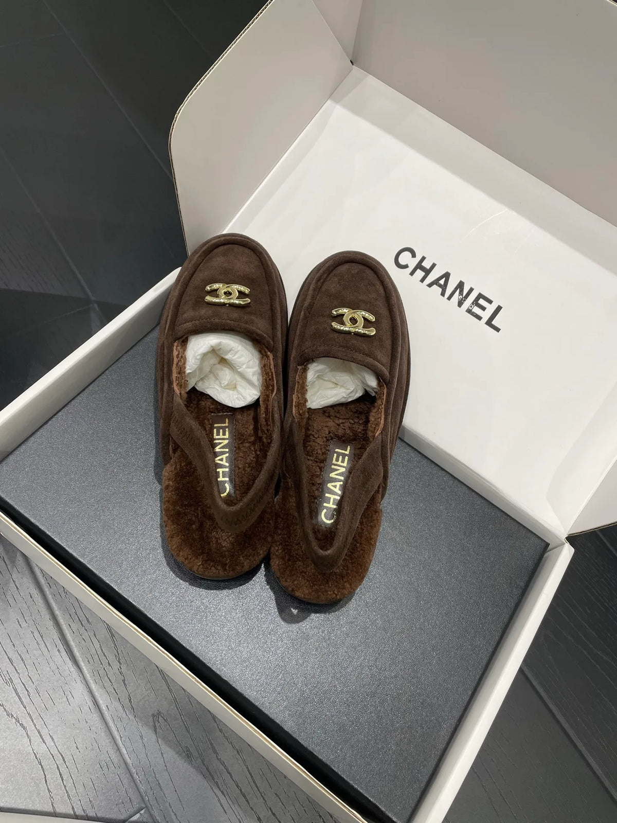 Chanel Women's 25A Teddy Loafer Mules Shearling 340625