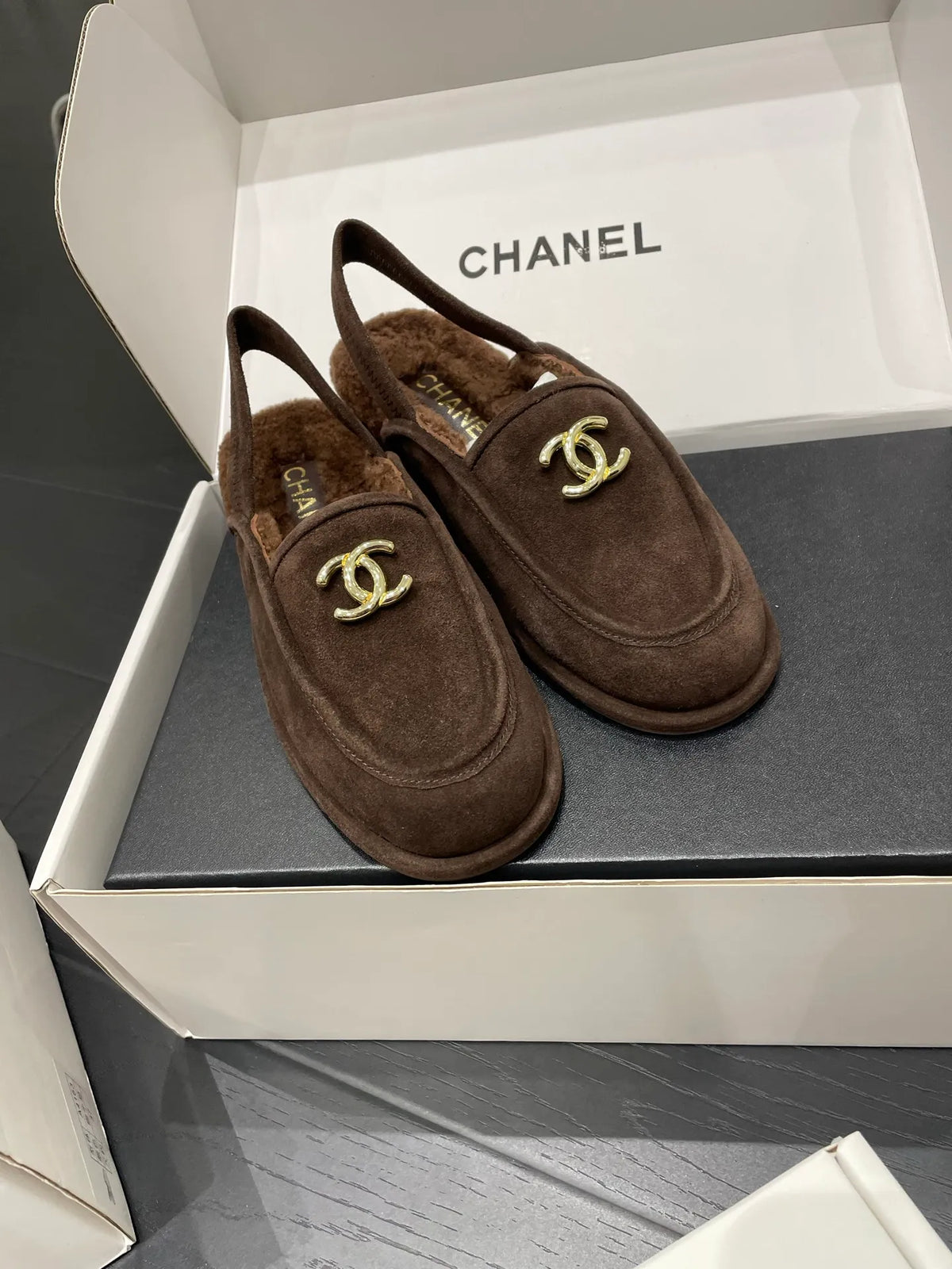 Chanel Women's 25A Teddy Loafer Mules Shearling 340625