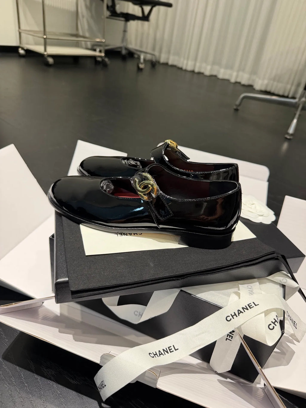 Chanel Women's 26B Mary Jane Loafers Patent Leather 340606