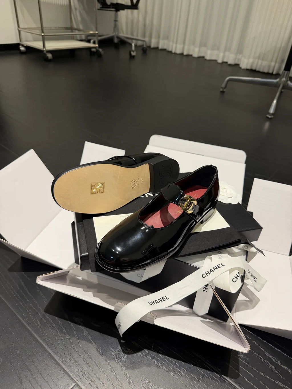 Chanel Women's 26B Mary Jane Loafers Patent Leather 340606