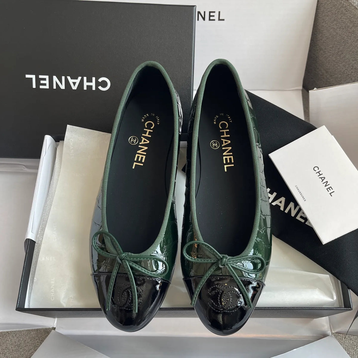 Chanel Women's 26SS Ballet Flats Cowhide Leather 329071