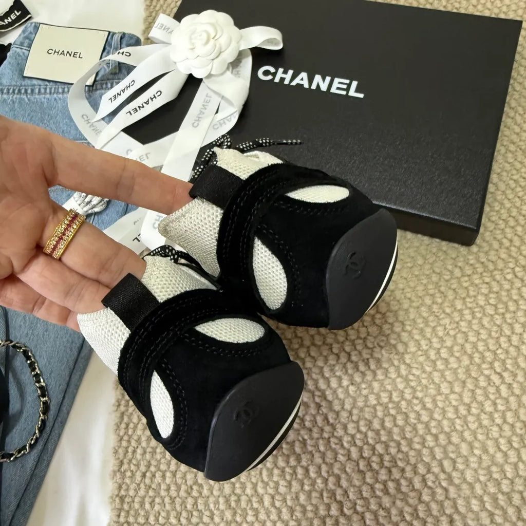 Chanel Women's Biscuit German Training Shoes Calfskin Suede 385300