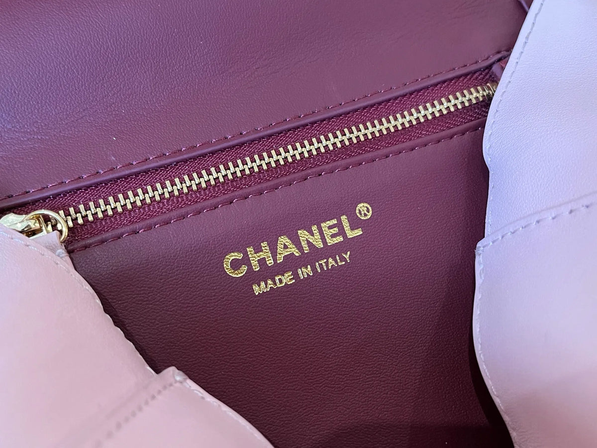 Chanel Women's Calfskin Leather Envelope Flap Bag AS6223 26A