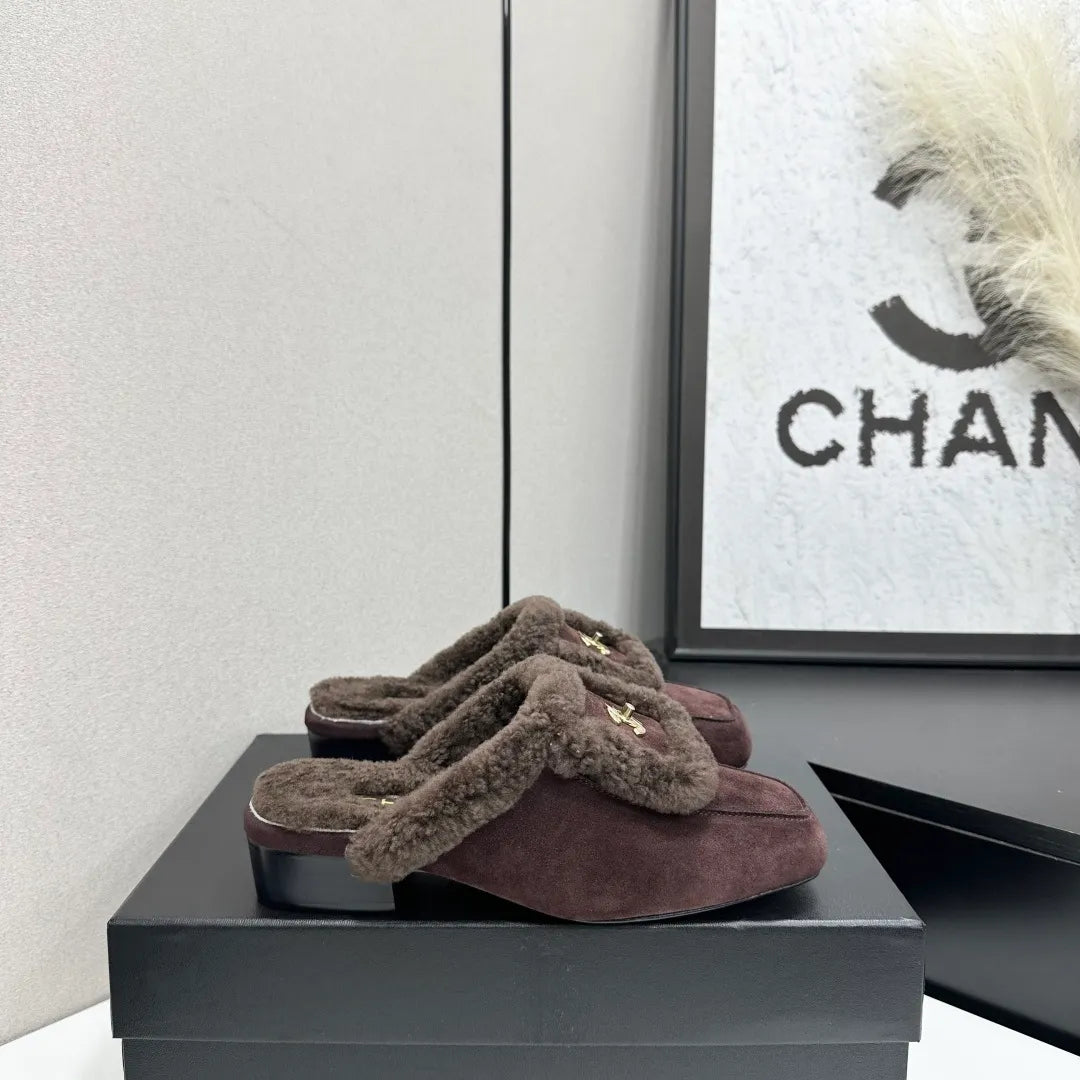 Chanel Women's Casual Shoes Cowhide Leather Wool 2026