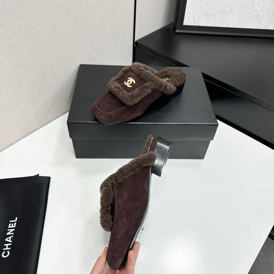 Chanel Women's Casual Shoes Cowhide Leather Wool 2026
