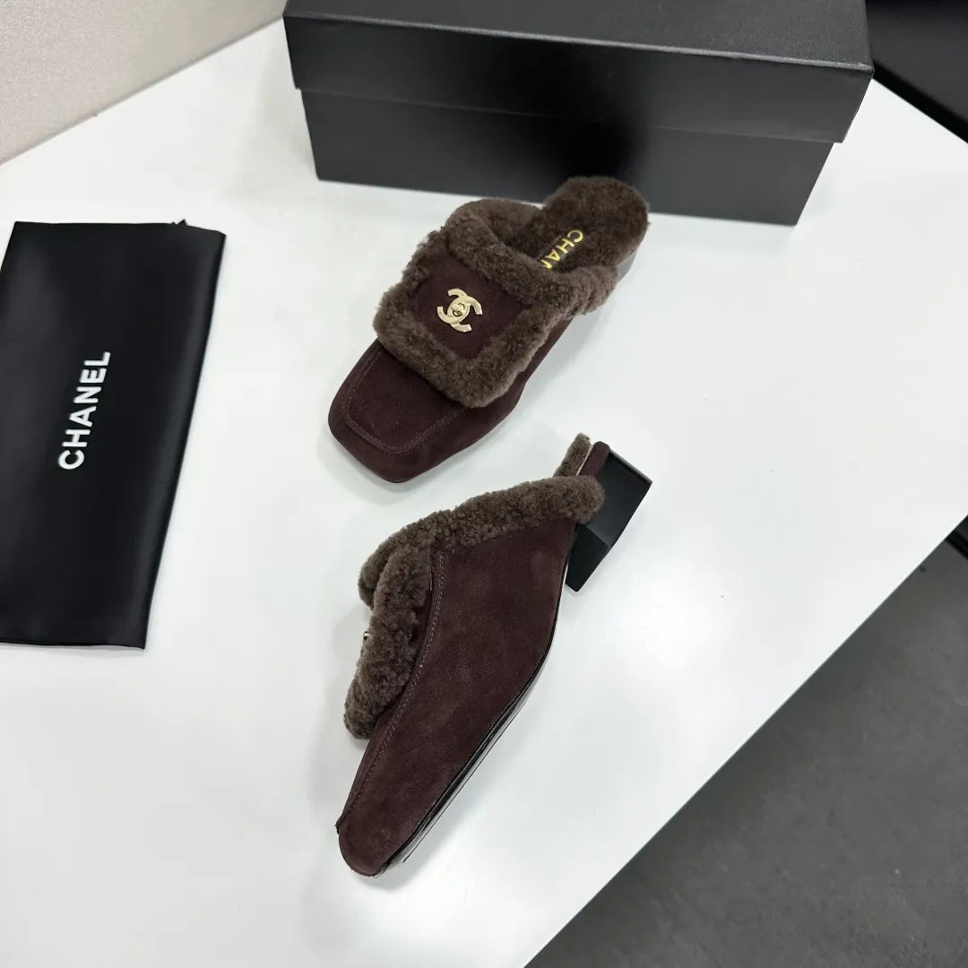 Chanel Women's Casual Shoes Cowhide Leather Wool 2026