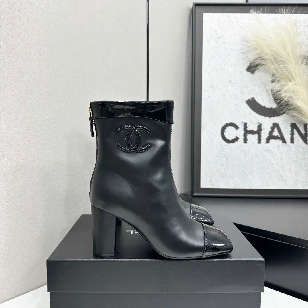 Chanel Women's Casual Shoes Cowhide Sheepskin Leather Sole