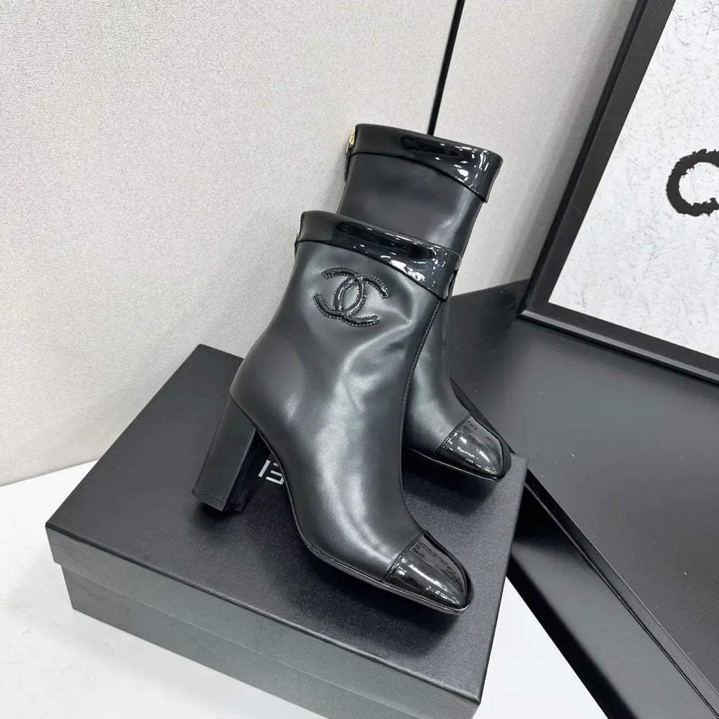 Chanel Women's Casual Shoes Cowhide Sheepskin Leather Sole