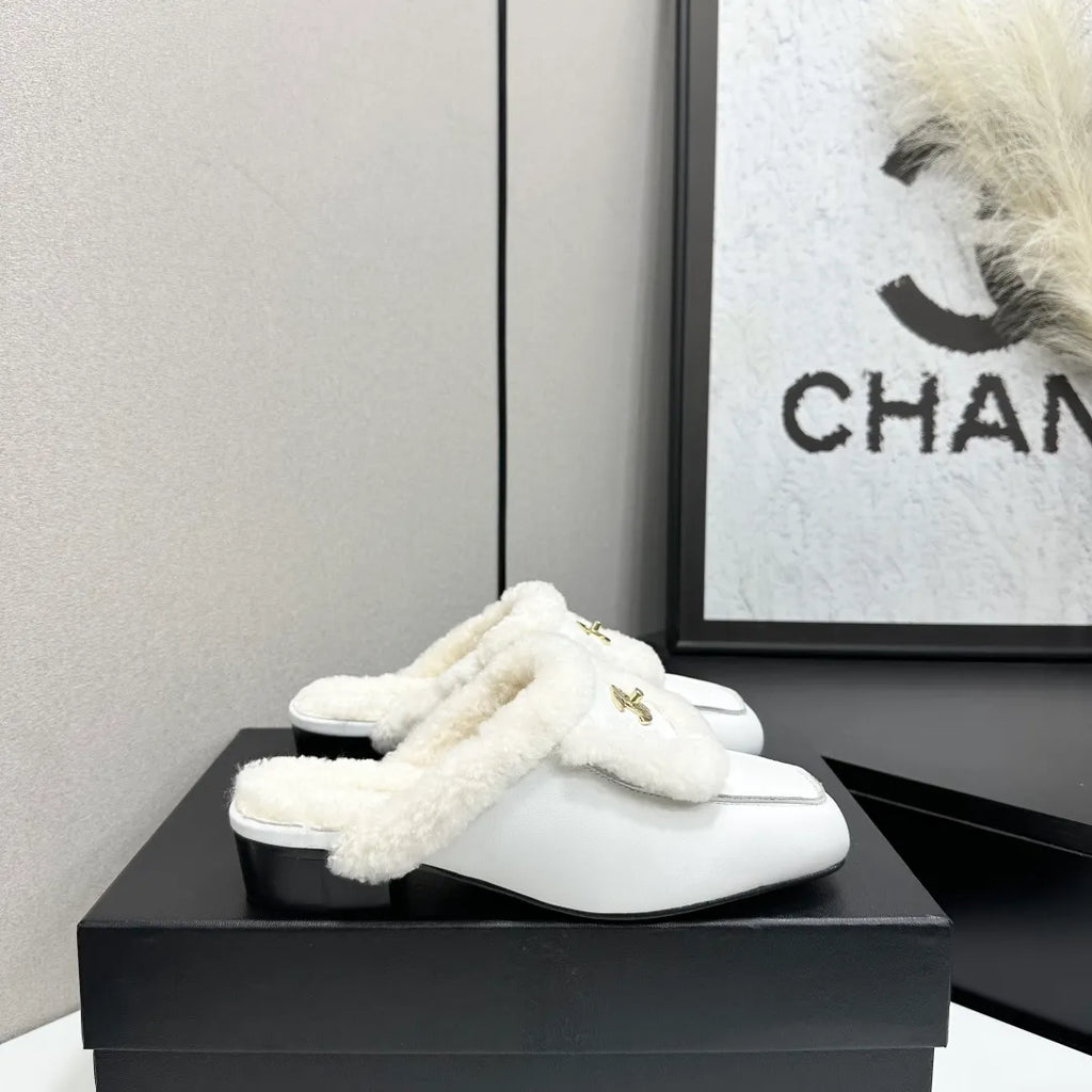 Chanel Women's Flats Cowhide Wool Lining Leather Sole