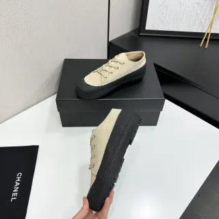 Leather Low Top Sneakers 24020500270